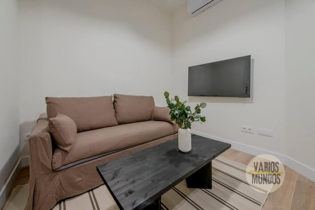Cool Y Centrico Apt 6Px En Plena Plaza Del Carmen E2 Madryt Zewnętrze zdjęcie