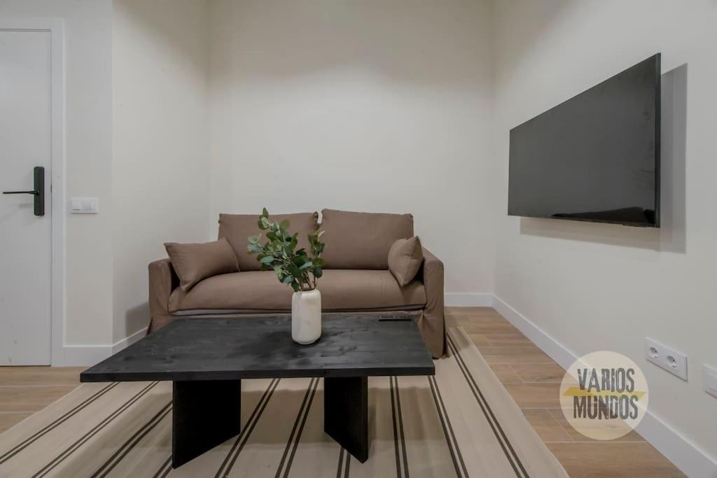 Cool Y Centrico Apt 6Px En Plena Plaza Del Carmen E2 Madryt Zewnętrze zdjęcie